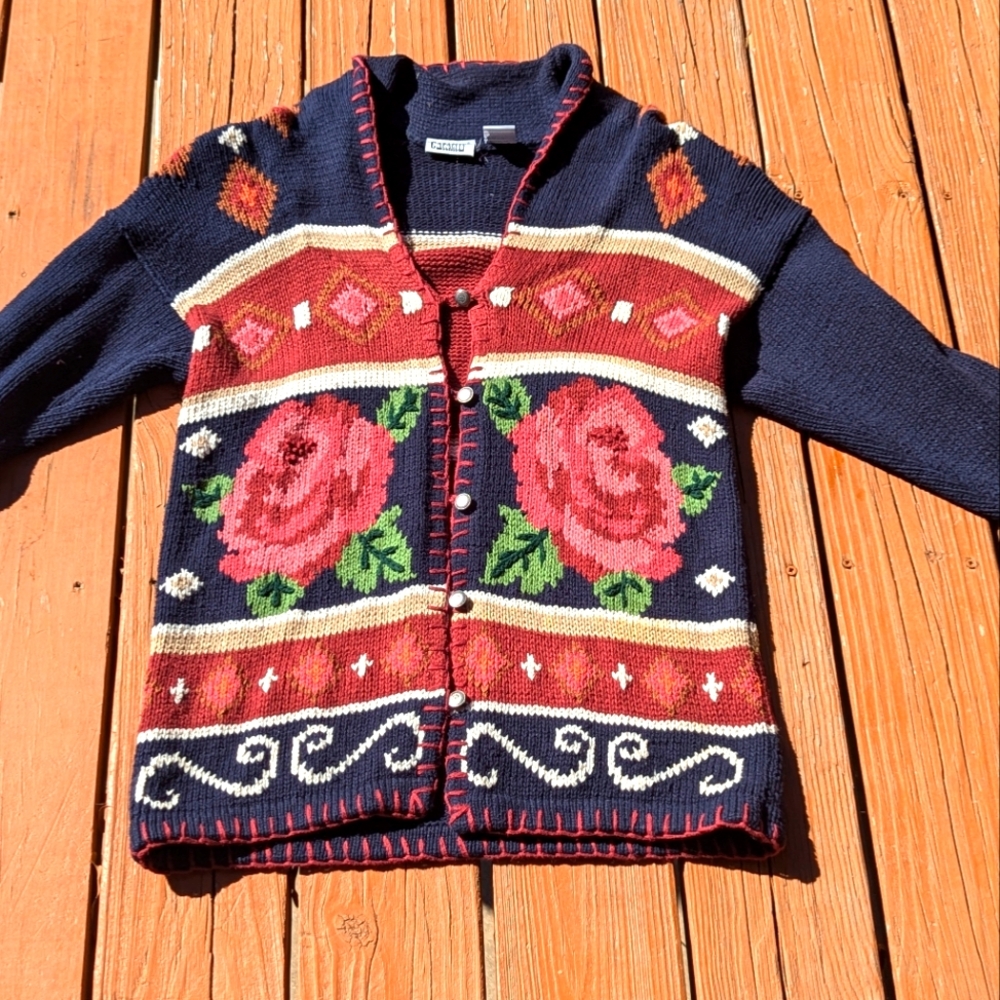 Vintage floral Capacity sweater